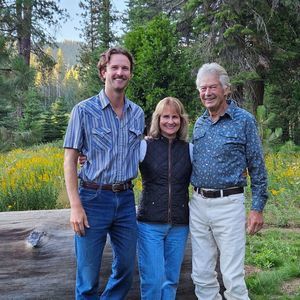 Meet your Posher, Robin